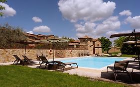 Villa Le Beringhe - Wine Pool & Relax